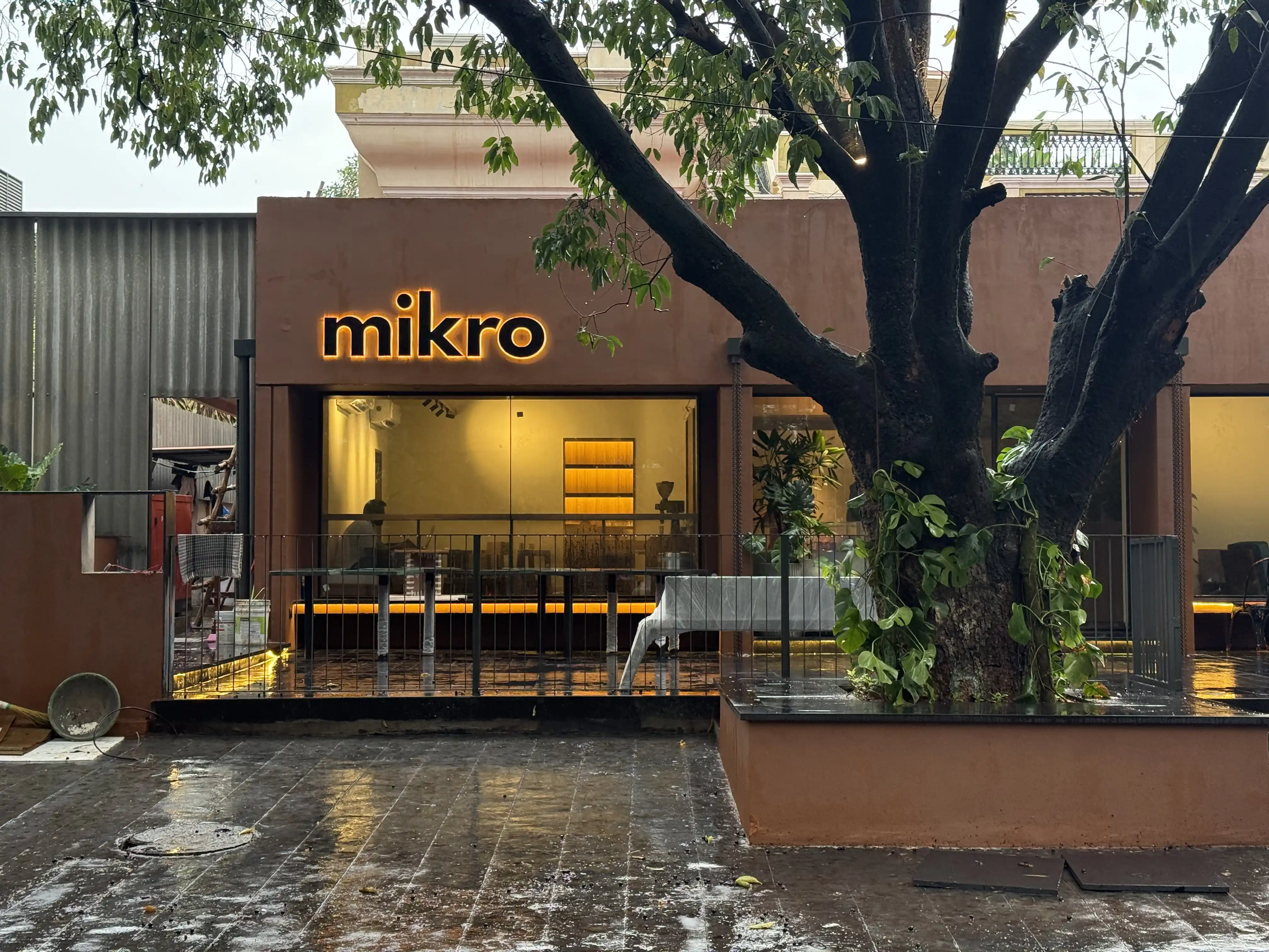 Sainikpuri bar